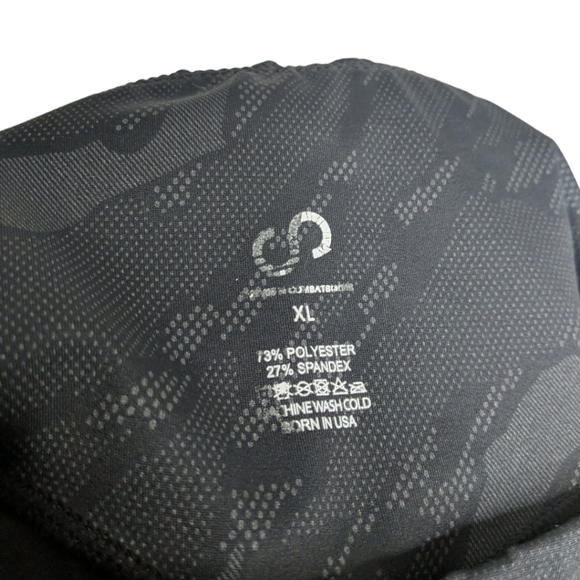 Curves and Combatboots XL Luminous Camo Leggings Black V4 - Picture 6 of 12